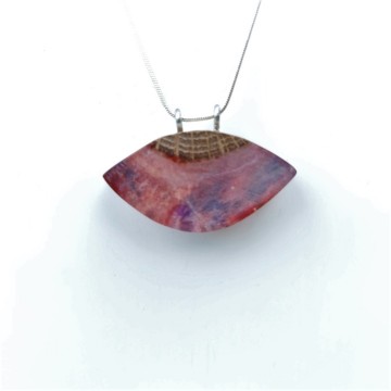 lady fashion pendant.jpg