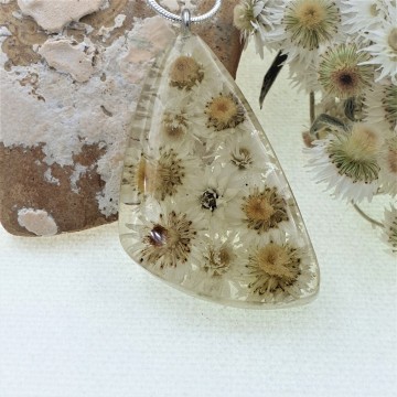 witte bloemen hanger.jpg