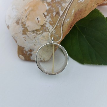 skelet blad hanger.jpg