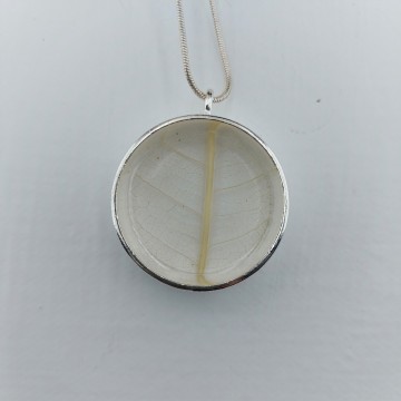 metalen epoxy hanger.jpg