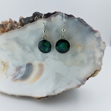 zee groene oorbellen.jpg