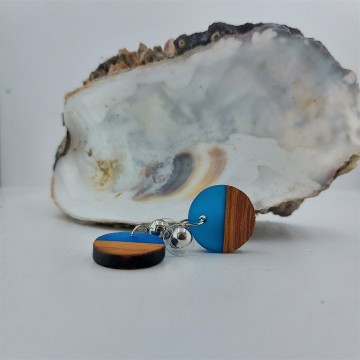 epoxy hang oorbellen.jpg