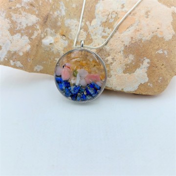 edelstenen hanger.jpg