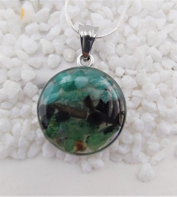 epidote amazoniet hanger.jpg