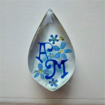 Hanger op wit papier