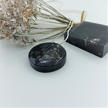 Zwart witte epoxy hanger