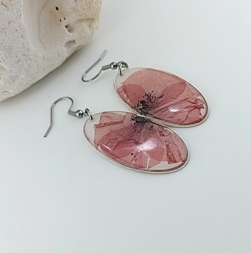 Rode oorbellen met haak