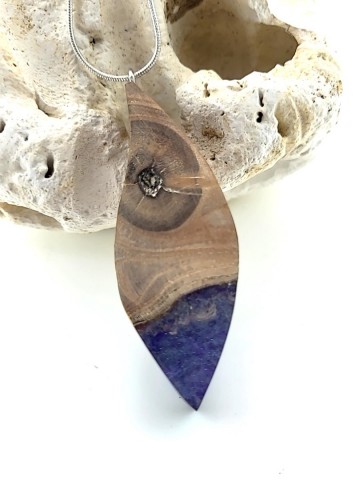 Houten paarse hanger