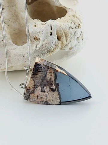 Houten ketting van epoxy hars