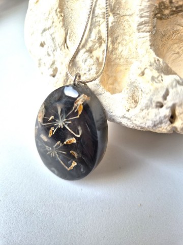 Zwarte natuur hanger