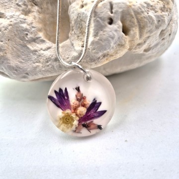 Epoxy met gedroogde bloemen