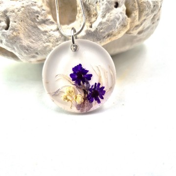 Bloemen hanger met paarse bloemen