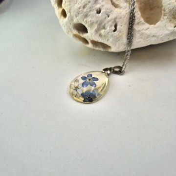Fogot me not teardrop pendant