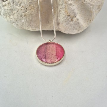 Hanger met blad skelet