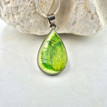 Hanger met gedroogde bloemen