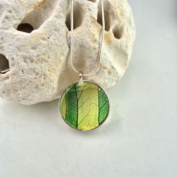 Groen gele linde blad hanger