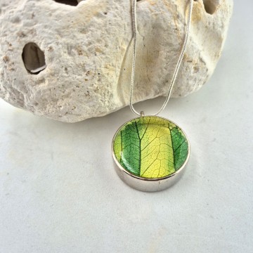 Groen gele blad skelet hanger