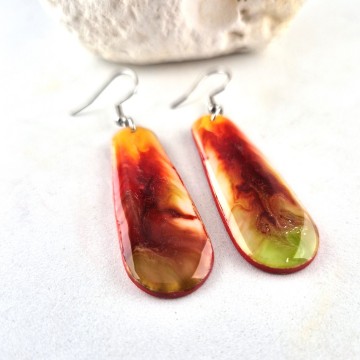 Rode houten oorbellen