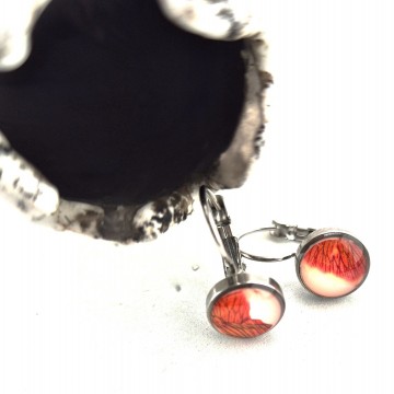 Oorbellen met rode bloemen