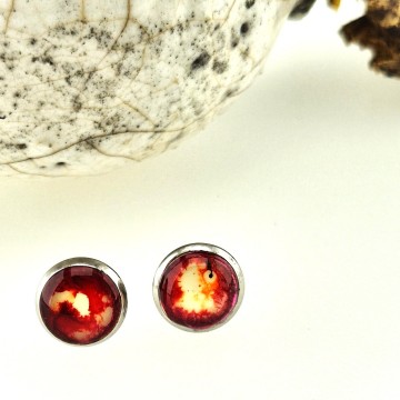 Kleine gekleurde oorbellen