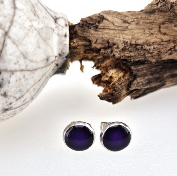 Allerdaagse paarse cabochon steek oorbellen