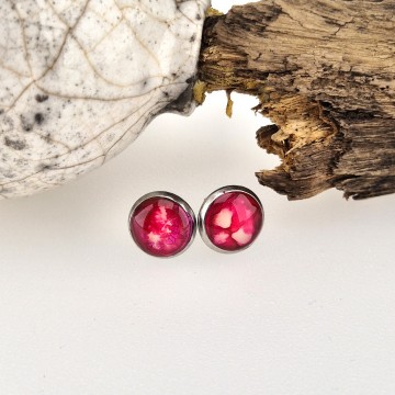 Handgemaakte cabochon epoxy oorstekers