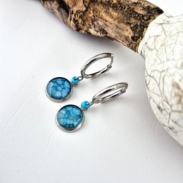 Geboorte kleur aqua blauw oorbellen Maart