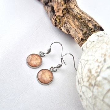 Oorbellen januari geboortesteen met oorringen